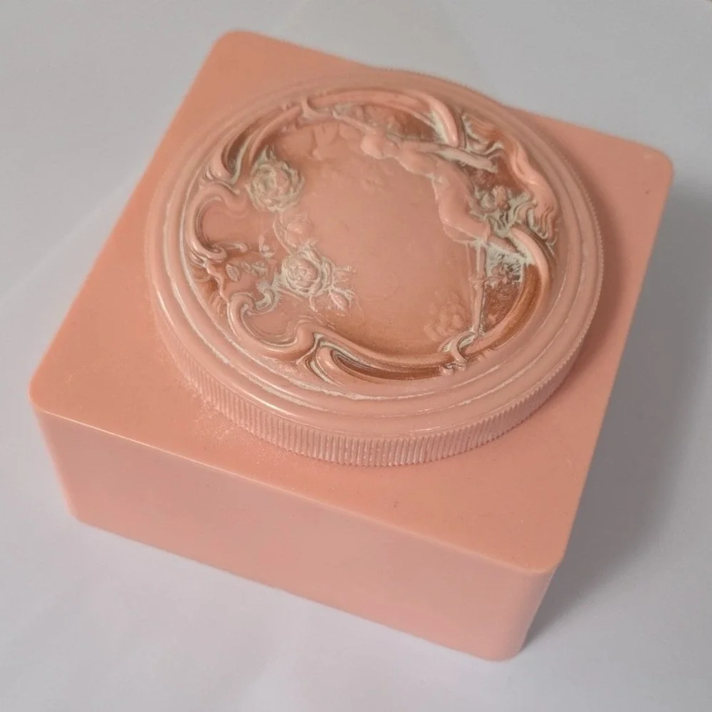 Vintage Evyan Peach Powder Box Floral Relief Crown Logo Mid Century Vanity Jar